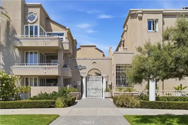 MLS: SR26147552 Condo For Sale