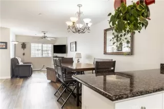 Photo #1: SW22206812 Listing 