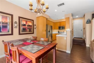 Photo #5: SW22222567 Listing