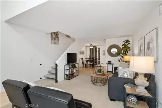 Photo #1: SW22240829 Listing