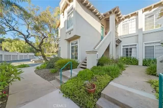 Photo #3: SW22241057 Listing