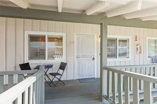 MLS: SW22245368 Condo For Sale