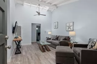 Photo #4: SW22245368 Listing