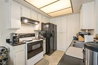 Photo #3: SW22254098 Listing 