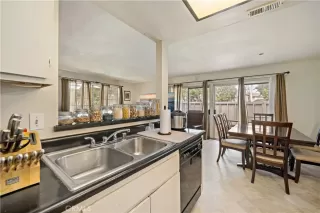 Photo #4: SW22254098 Listing 