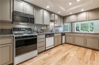 Photo #4: SW23002176 Listing 