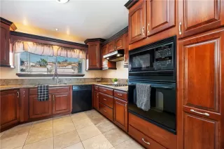 Photo #6: SW23013218 Listing