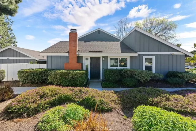 MLS: SW23015342 Condo For Sale