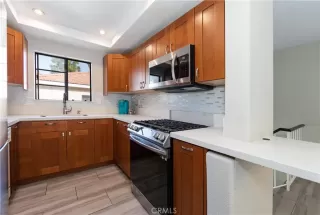 Photo #6: SW23024709 Listing