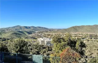 Photo #2: SW23039569 Listing