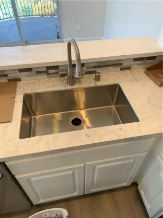 Photo #5: SW23039569 Listing