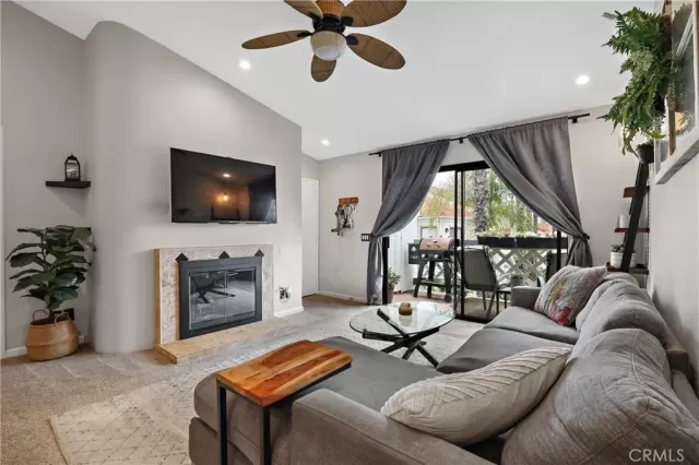 MLS: SW23048541 Condo For Sale