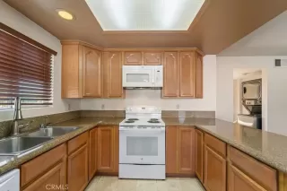 Photo #5: SW23063869 Listing