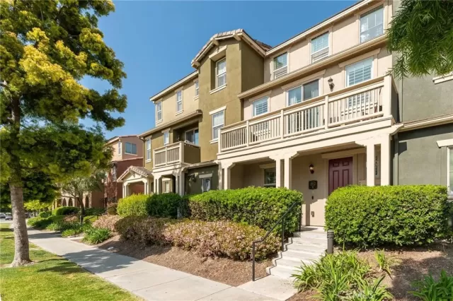 MLS: SW23074806 Condo For Sale