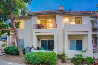 Photo #4: SW23079379 Listing