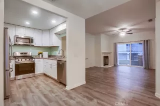 Photo #6: SW23079379 Listing