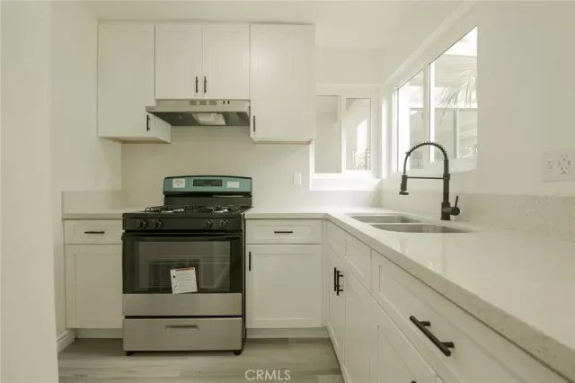 MLS: SW23092035 Condo For Sale