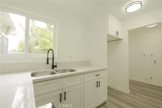 Photo #1: SW23092035 Listing