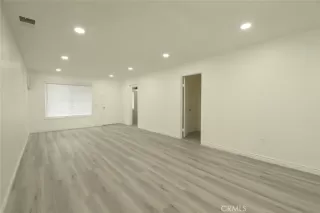 Photo #3: SW23092035 Listing