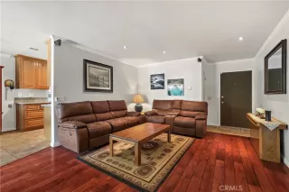 Photo #3: SW23106404 Listing 