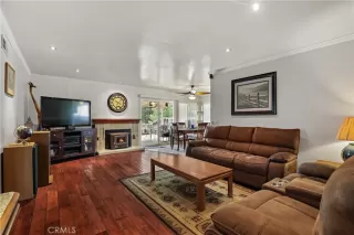 Photo #5: SW23106404 Listing 