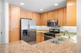 Photo #1: SW23107573 Listing