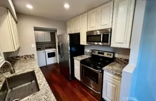 Photo #5: SW23121187 Listing