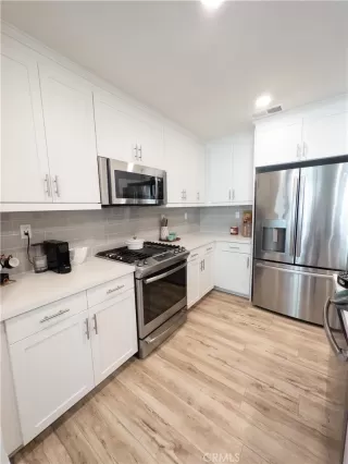 Photo #1: SW23132260 Listing