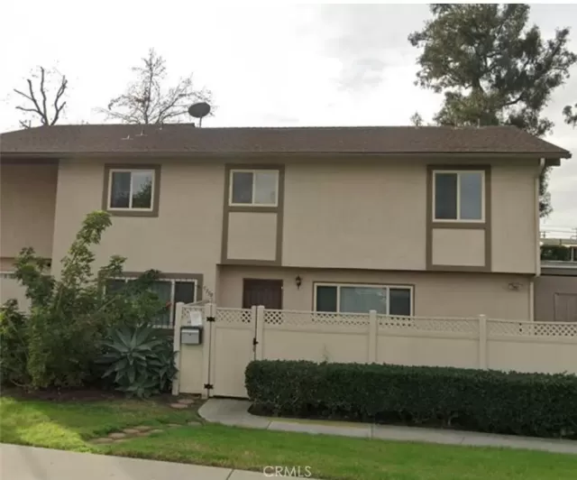 MLS: SW23140651 Condo For Sale