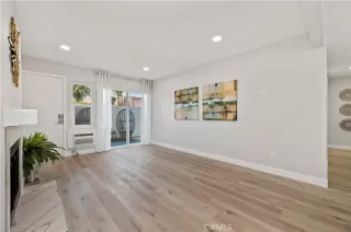 Photo #6: SW23141672 Listing