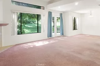 Photo #2: SW23160587 Listing 