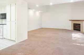 Photo #3: SW23160587 Listing 