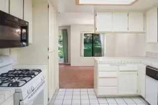 Photo #5: SW23160587 Listing 