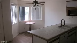 Photo #2: SW23167370 Listing