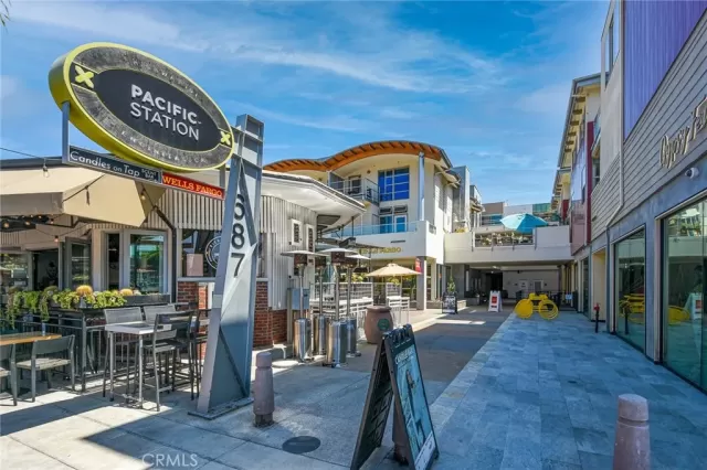 MLS: SW23170058 Condo For Sale