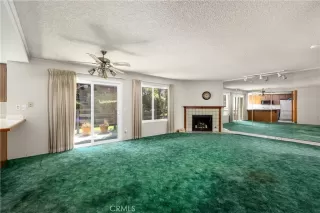 Photo #3: SW23171556 Listing