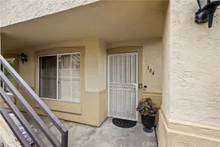 Photo #1: SW23176116 Listing
