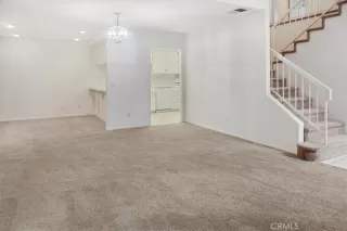 Photo #4: SW23182385 Listing