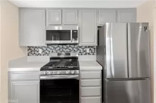 Photo #3: SW23186268 Listing