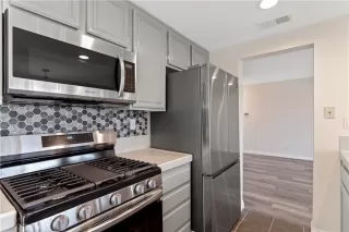 Photo #6: SW23186268 Listing