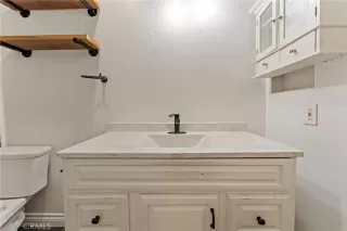 Photo #3: SW23196071 Listing