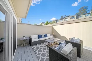 Photo #2: SW23201638 Listing 