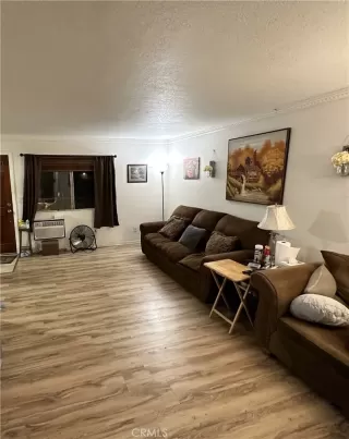 Photo #1: SW23204782 Listing 