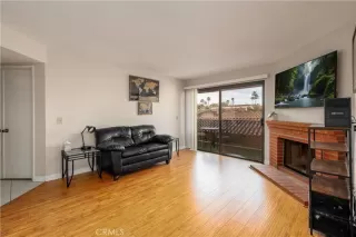 Photo #4: SW23214248 Listing