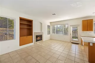 Photo #6: SW23225204 Listing 