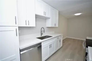 Photo #4: SW23228020 Listing