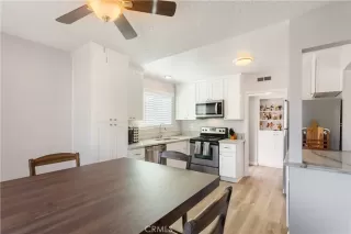 Photo #3: SW24014435 Listing 