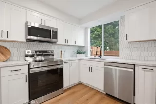 Photo #5: SW24015120 Listing