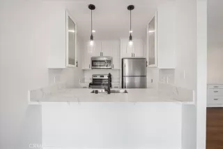 Photo #3: SW24032189 Listing 