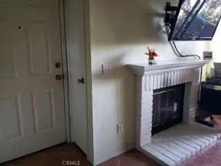 Photo #5: SW24037775 Listing